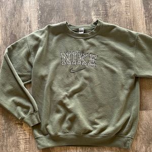 Vintage Nike Sweatshirt